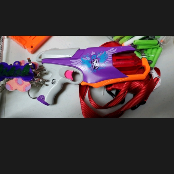 Nerf Guns (3) - Picture 3 of 5